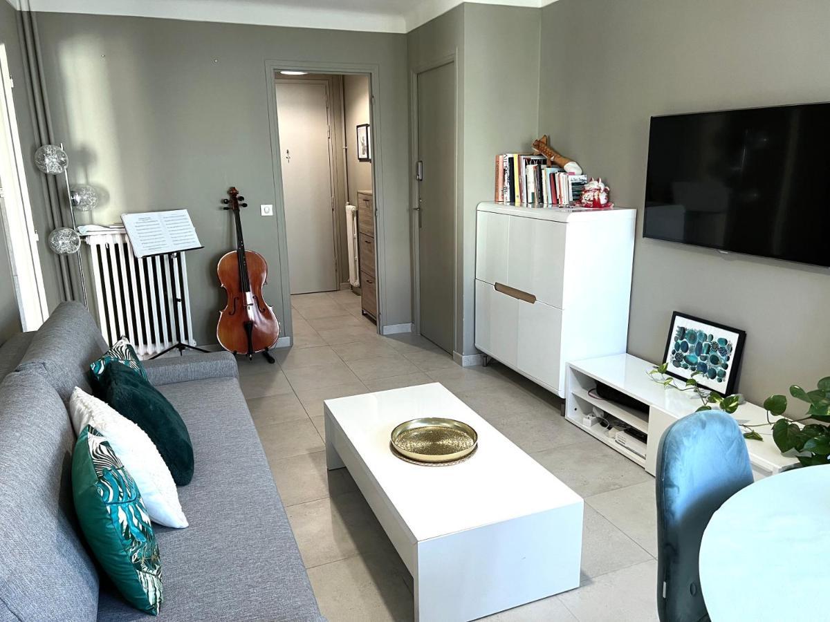 Ferienwohnung Nice West Cosy Flat Balcony, Near Airport, Train, Beach, Public Transport, Supermarket, Comfortable And Well Equipped Exterior foto
